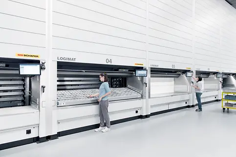 SSI LogiMat vertikális tárolóautomata