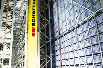 storage and retrieval machine
